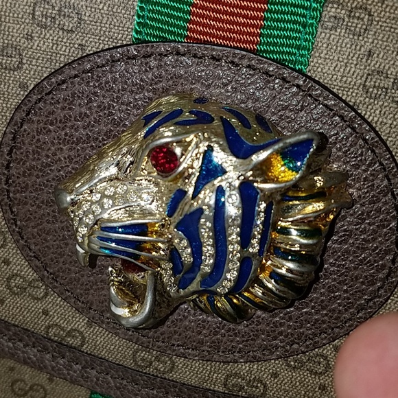 Meet your Posher Avi, - Picture 4 of 4